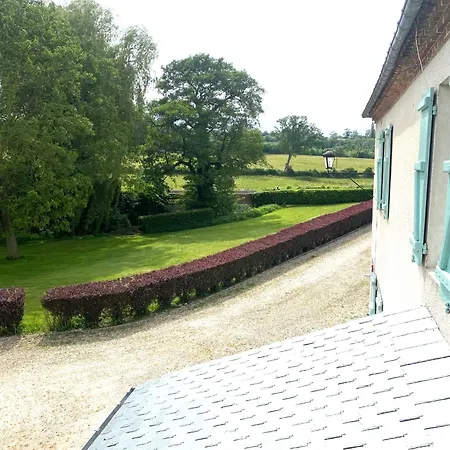 La Vie Gite Renove Avec Terrasse Et Vue Parc - 2 A 4 Pers Apartment