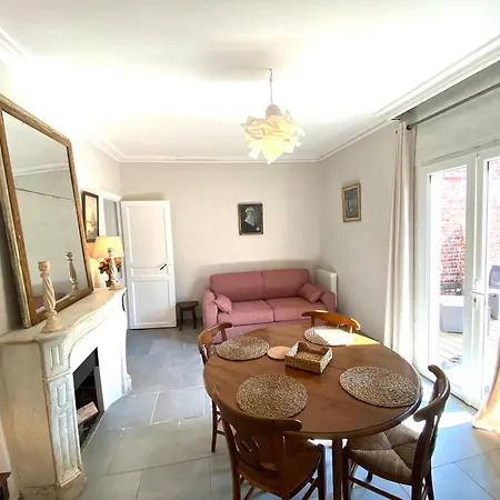 Apartment La Vie Gite Renove Avec Terrasse Et Vue Parc - 2 A 4 Pers