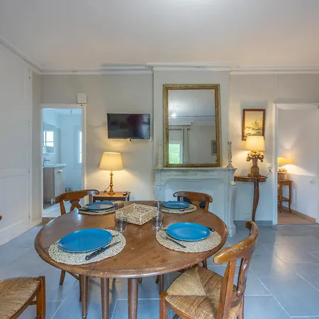 La Vie Gite Renove Avec Terrasse Et Vue Parc - 2 A 4 Pers