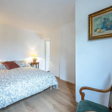 La Vie Gite Renove Avec Terrasse Et Vue Parc - 2 A 4 Pers