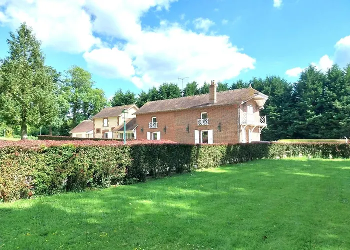 La Vie Gite Renove Avec Terrasse Et Vue Parc - 2 A 4 Pers Apartment *